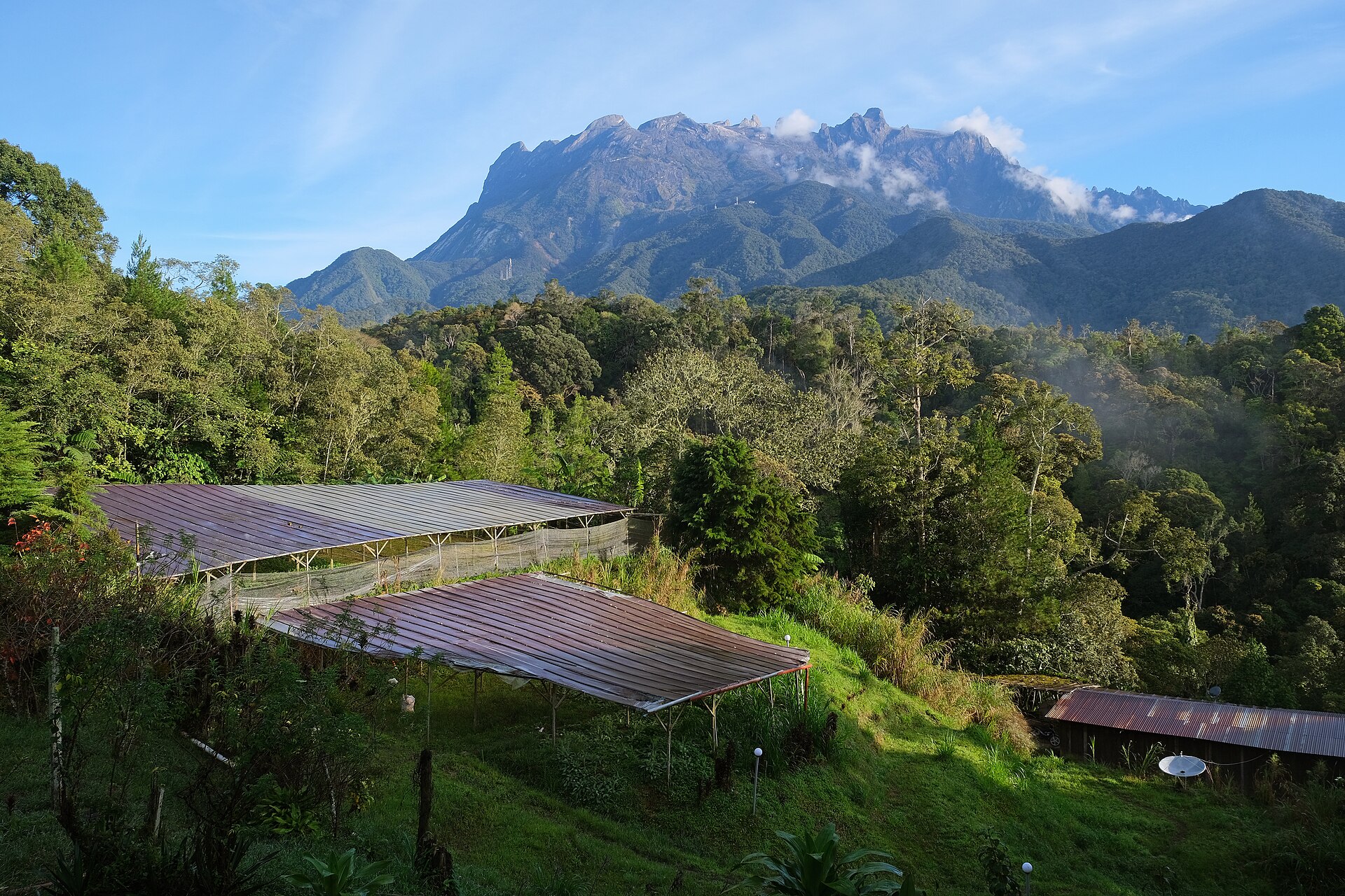 Landskap Kundasang; gambar kawasan tanah tinggi, bukan ruang ladang tenusu